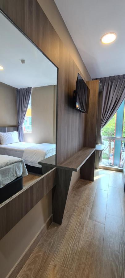 פורט דיקסון Zitro Hotel מראה חיצוני תמונה